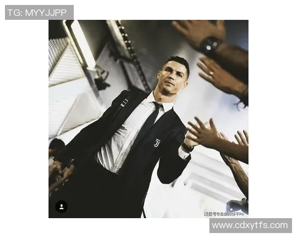 足球巨星C罗的传奇之路与无与伦比的竞技精神探秘 足球巨星C罗的传奇之路与无与伦比的竞技精神探秘